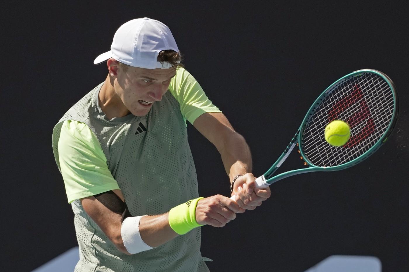 Tennis, chi è Jakub Mensik: il più giovane top 100 del ranking ATP