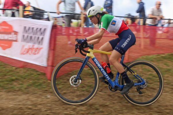 Ciclocross, la Coppa del Mondo fa tappa in Sardegna 27 italiani al via