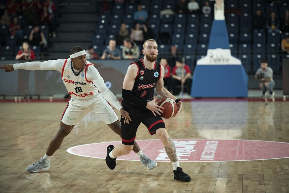 Basket, Varese rimonta, batte l’Oradea e vola ai quarti di Europe Cup