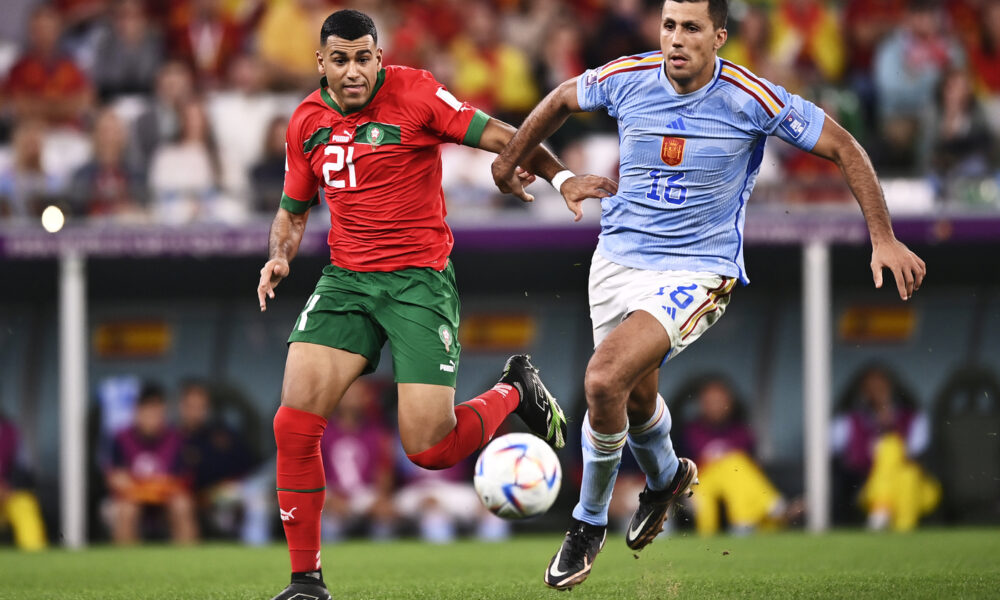 Futebol, revelando planos para sediar a Copa do Mundo de 2030 em Espanha, Portugal e Marrocos
