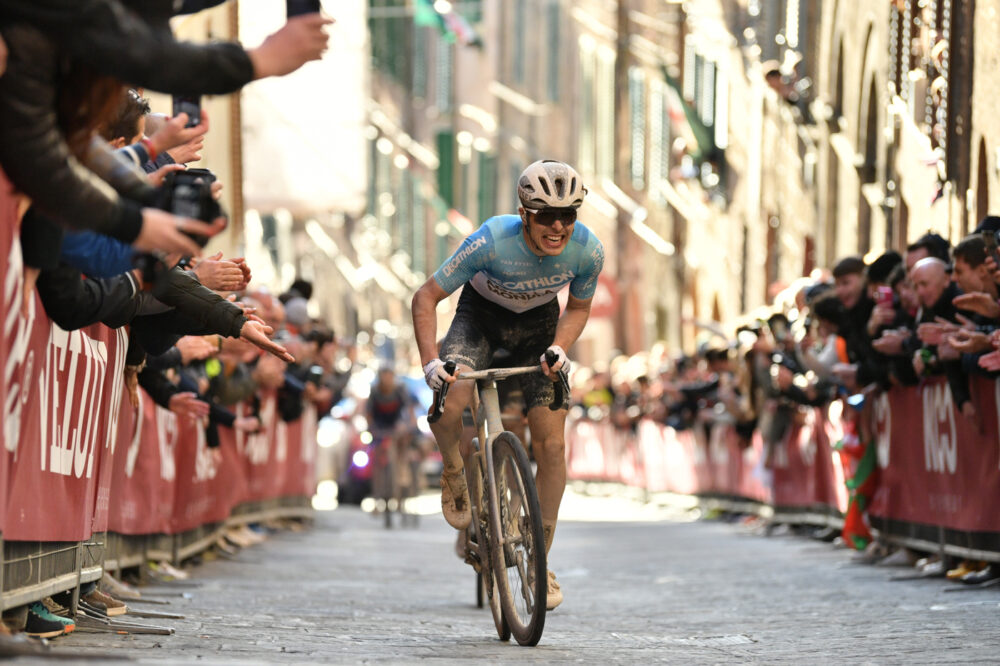 Paris-Camembert 2024, vittoria di Benoit Cosnefroy, quarto Marcellusi