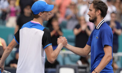 Jannik Sinner e Daniil Medvedev