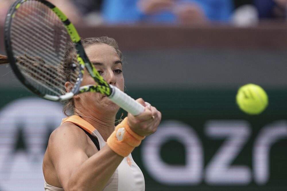 WTA Roma 2024, Lucia Bronzetti eliminata in due set da Sofia Kenin