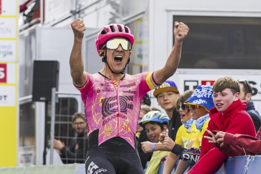 Giro di Romandia, Richard Carapaz: “Ho sfruttato il lavoro della Ineos per vincere”