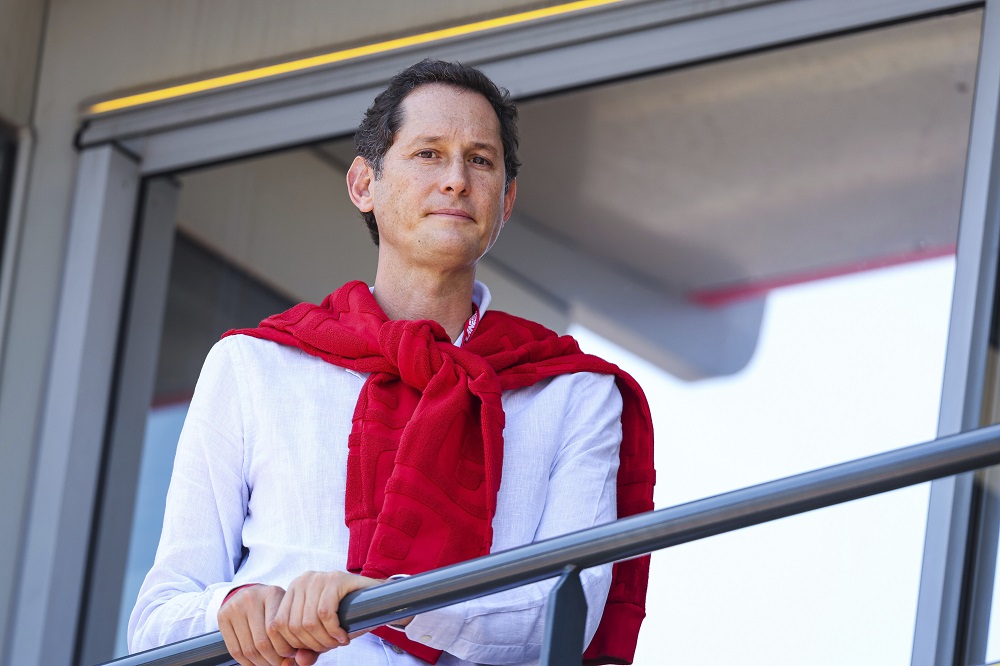 F1, John Elkann: “2023 stagione difficile per la Ferrari, dobbiamo continuare a lavorare”