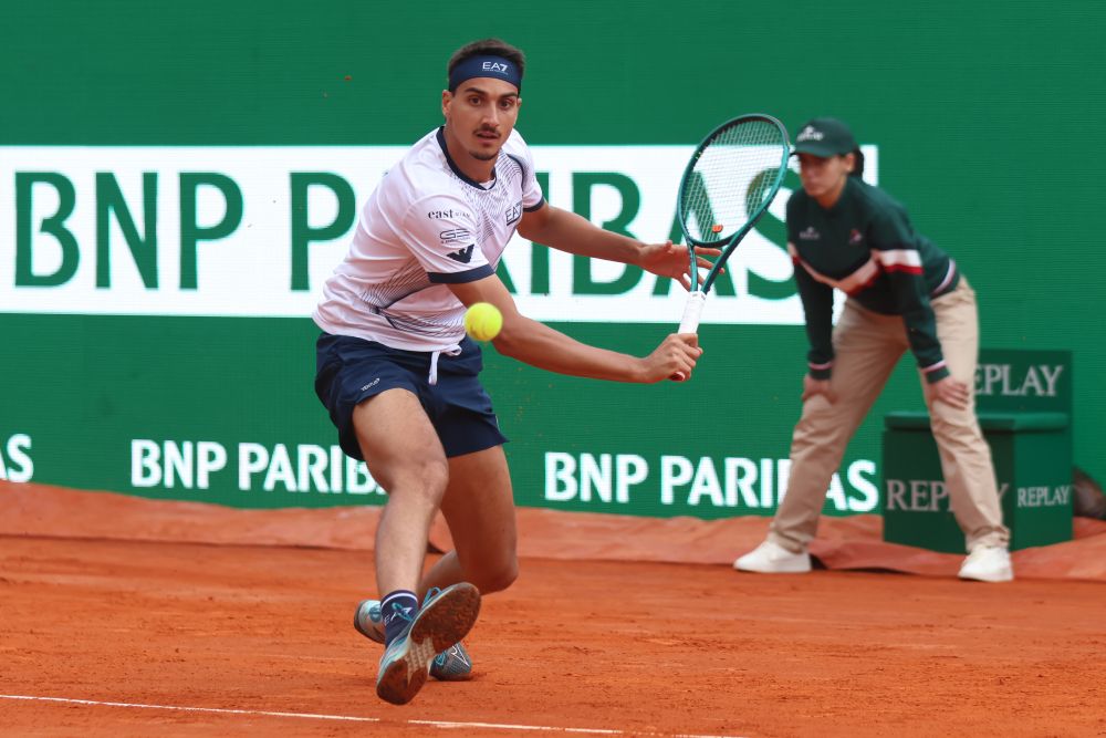 Tennis, Lorenzo Sonego ha scelto il nuovo coach dopo l’addio a Gipo Arbino. Soluzione interna per il torinese