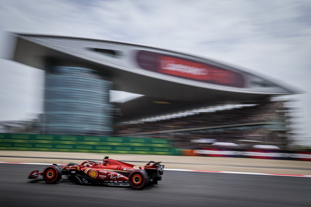 LIVE F1, GP Cina 2024 in DIRETTA: tutto pronto per la Sprint Race! Norris dalla pole, Ferrari per la rimonta
