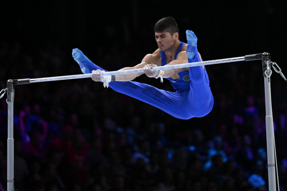 Ginnastica artistica, Yumin Abbadini sporca l’arrivo: settimo alla sbarra. Kovtun firma il bis agli Europei