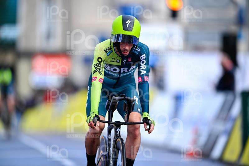 Giro dei Paesi Baschi 2024, Roglic domina la cronometro d’apertura e manda un chiaro segnale a Evenepoel e Vingegaard