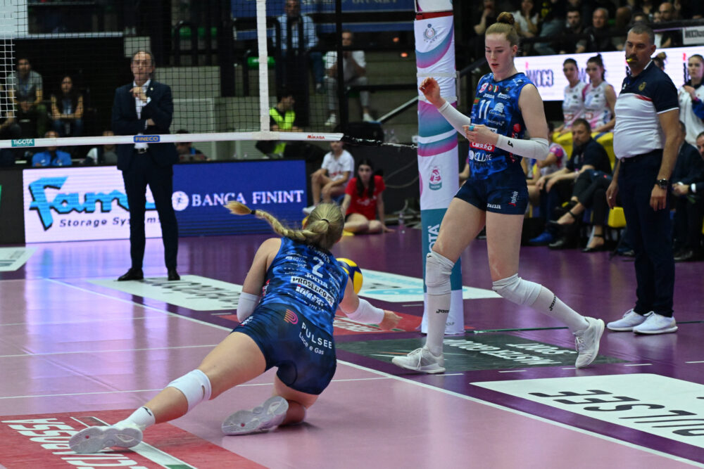 LIVE Conegliano Scandicci 0 0, A1 volley femminile 2024 in DIRETTA: 5 9, le toscane partono forte al servizio