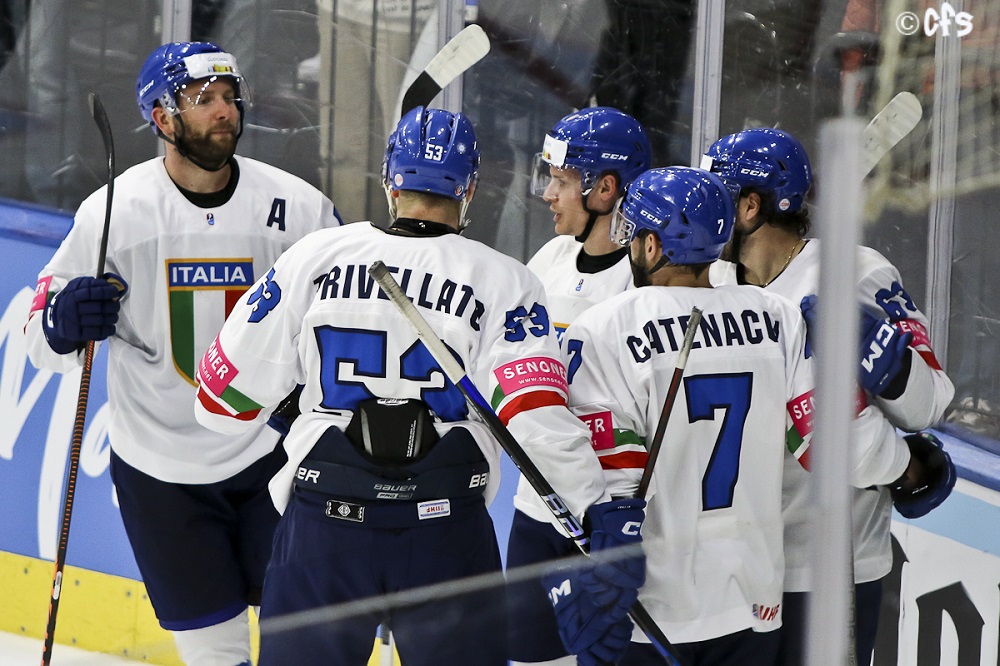 LIVE Italia Giappone 3 3, Mondiali hockey ghiaccio 2024 in DIRETTA: pareggio di Larkin a 4? dal termine