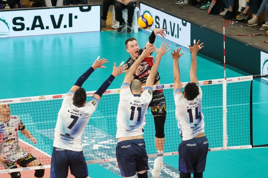 LIVE Monza-Perugia, Superlega volley 2024 in DIRETTA: gara-2 che può dare una svolta alla serie scudetto