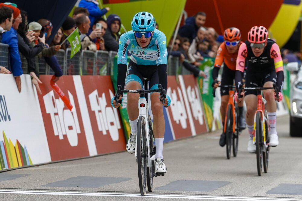 Giro d’Italia 2024, Giulio Pellizzari: “Oggi pago l’inesperienza. Obiettivo far bene in montagna”