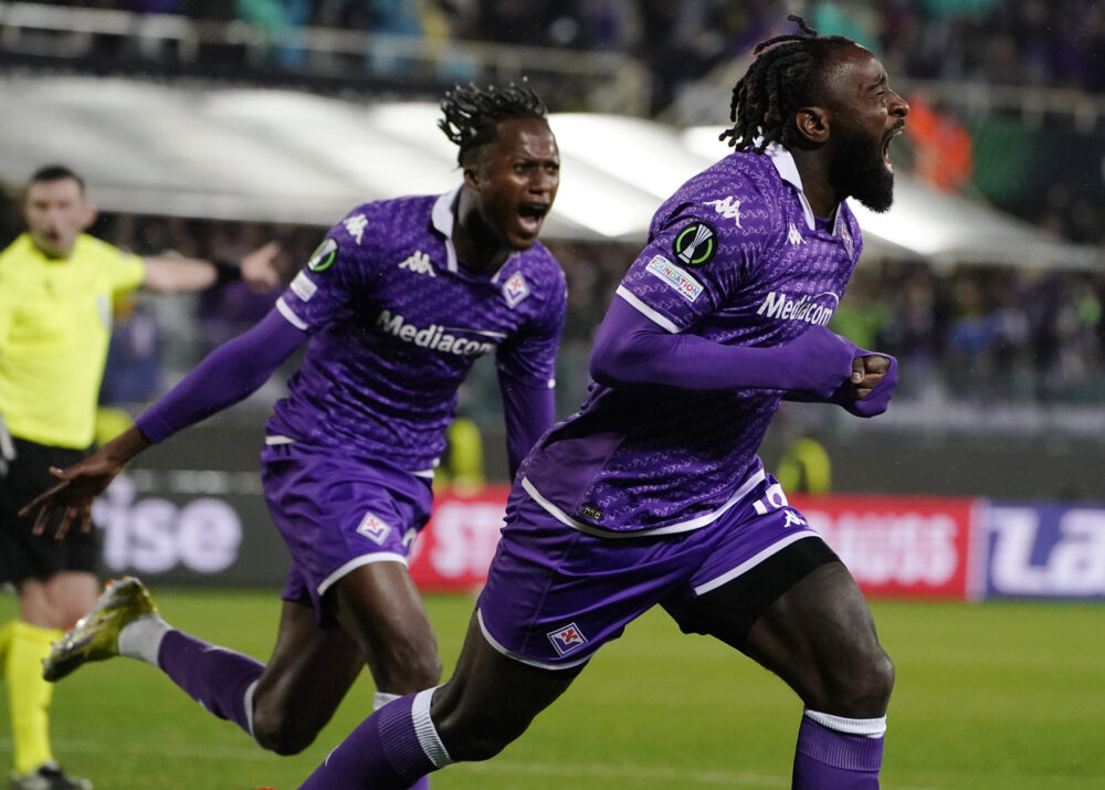 Calcio, Fiorentina vittoriosa contro il Brugge nell’andata della semifinale di Conference League al Franchi