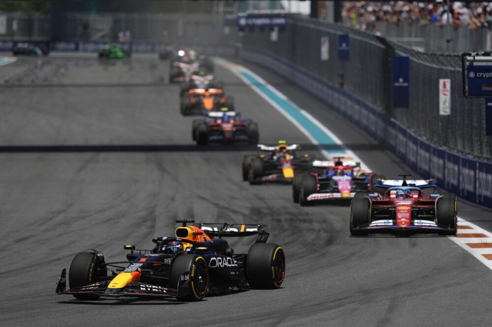 Ordine d’arrivo F1, GP Imola 2024: Verstappen vince per 7 decimi, Leclerc sul podio