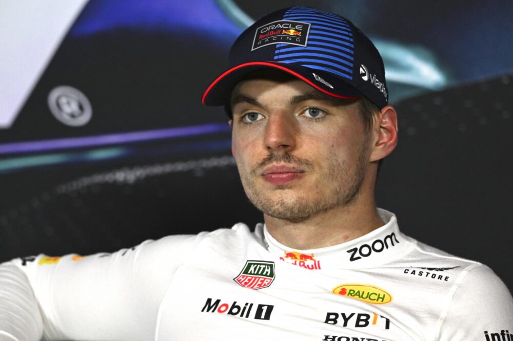 F1, Max Verstappen mai sazio: sta correndo online la 24 ore del Nürburgring