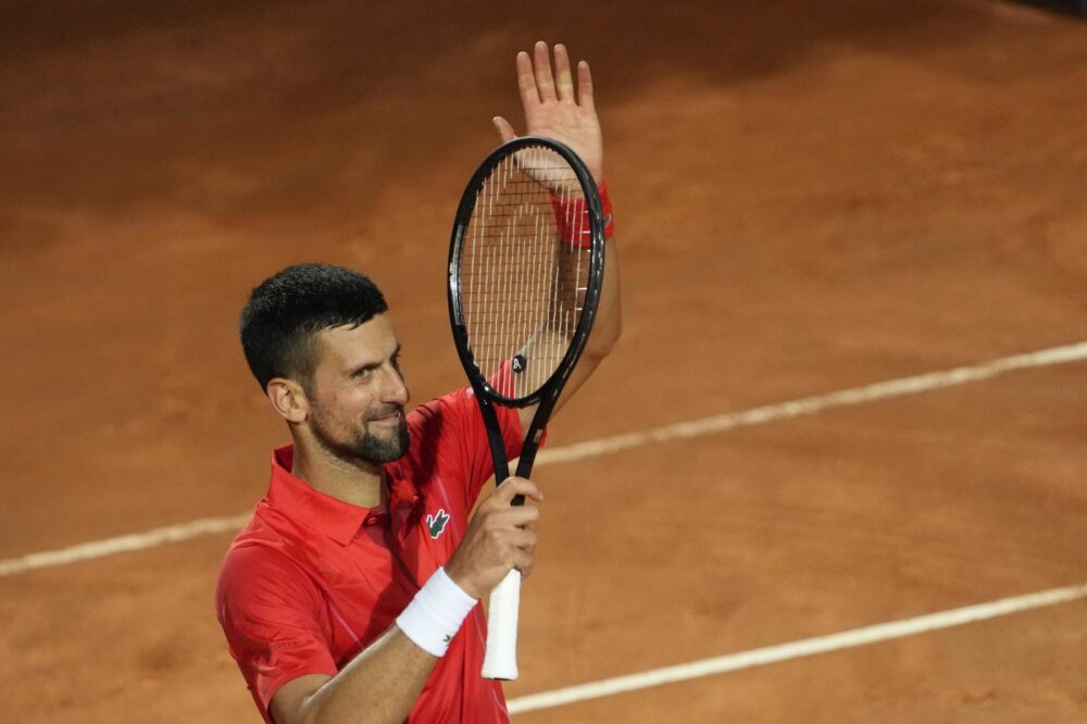 Novak Djokovic tranquillizza dopo l’incidente di ieri al Foro Italico