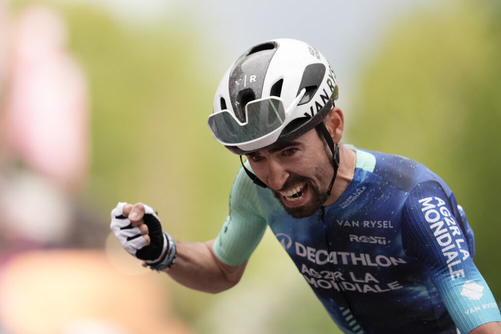Giro d’Italia 2024, Valentin Paret-Peintre: “Sapevo che i chilometri finali erano i più duri”