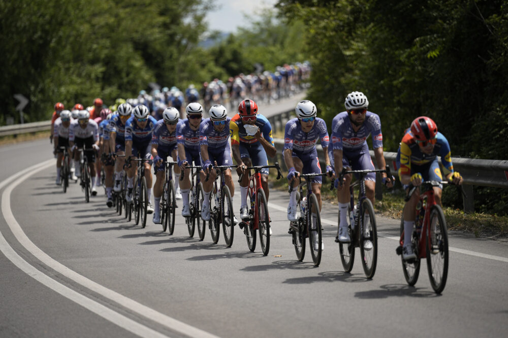 Dove passa domani la tappa Manerba del Garda-Livigno (Mottolino) del Giro d’Italia 2024: tutti i paesi, le città e le Regioni attraversate