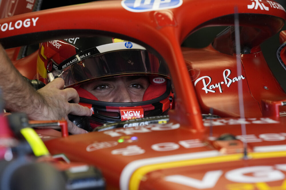 F1, Carlos Sainz: “A mio agio con la macchina, stiamo andando nella giusta direzione”