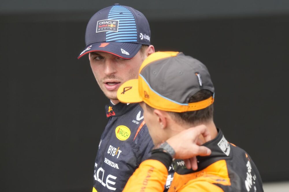 Max Verstappen e Lando Norris