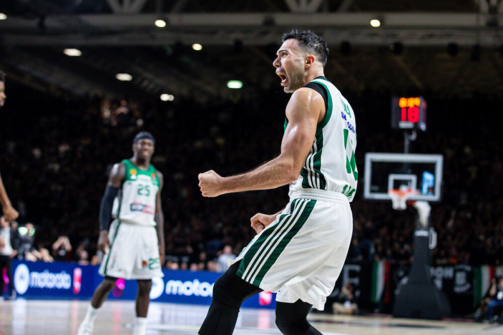 Basket: Olympiacos e Panathinaikos portano a gara-5 Barcellona e Maccabi Tel Aviv