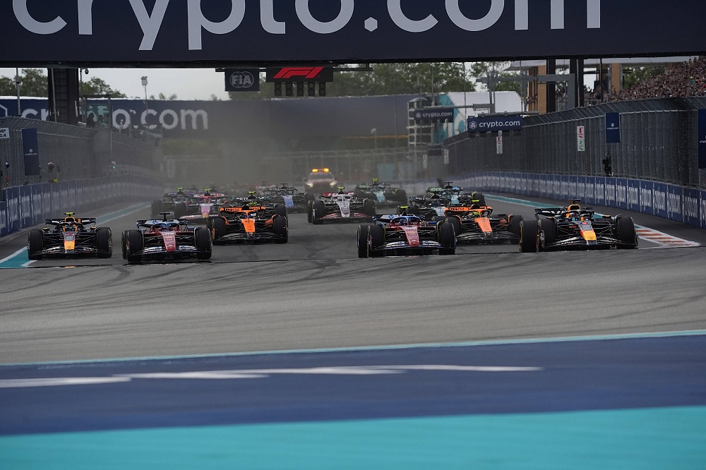 VIDEO F1, Lando Norris rompe il digiuno a Miami davanti a Verstappen e Leclerc