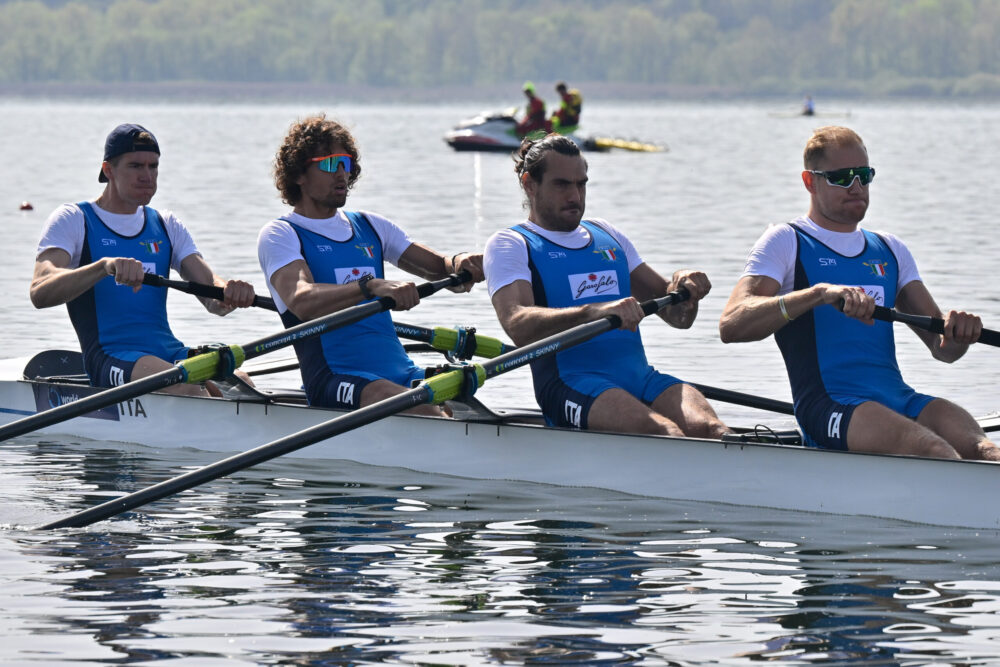 Canottaggio, il 4 senza conquista in scioltezza il pass per le Olimpiadi di Parigi 2024!