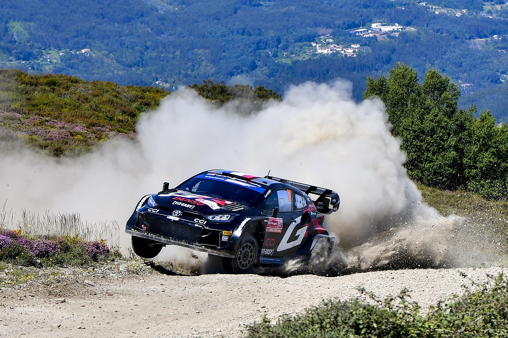 Rally Portogallo, Sébastien Ogier leader al termine della penultima giornata