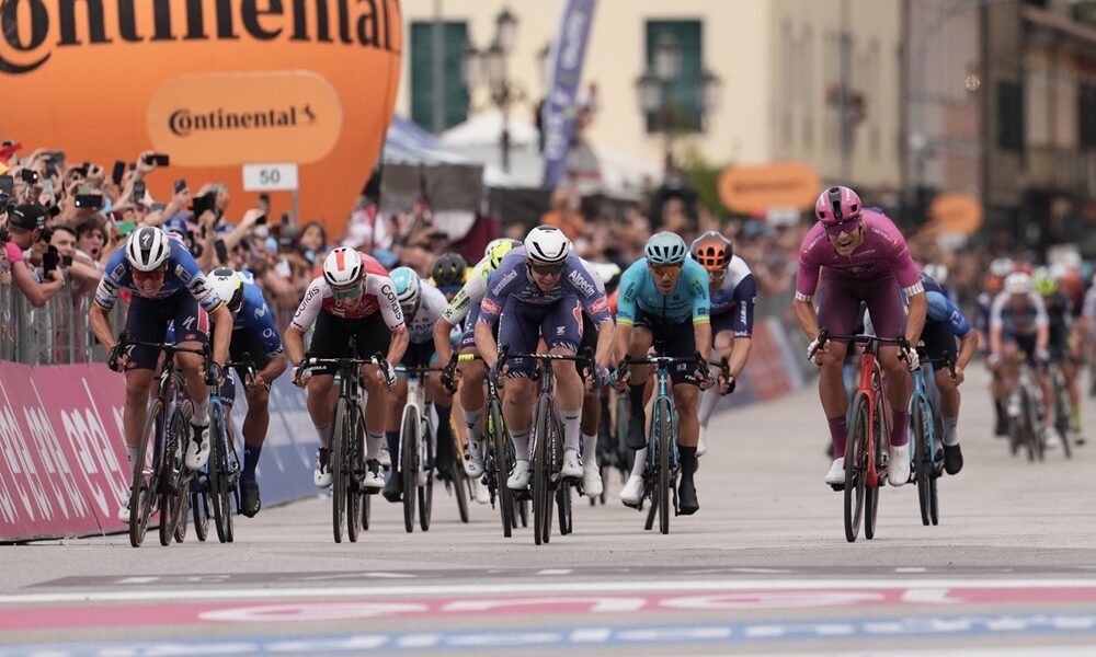 giro-ditalia-arrivo-diciottesima-tappa-lapresse