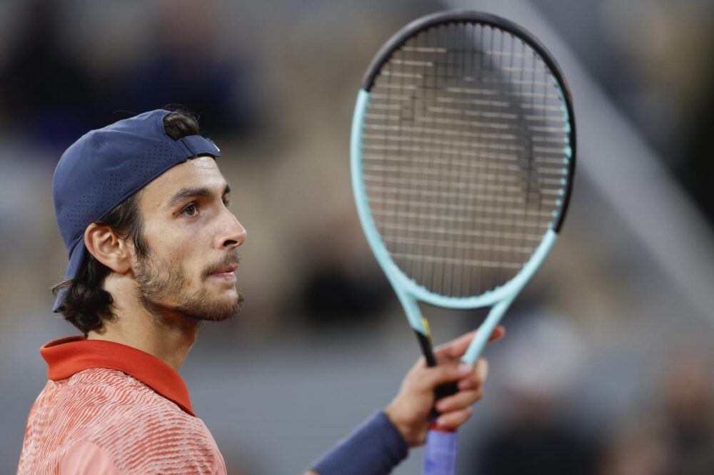 Roland Garros, Tartarini e Barazzutti fanno discutere: cosa hanno detto a Musetti nella sfida contro Djokovic