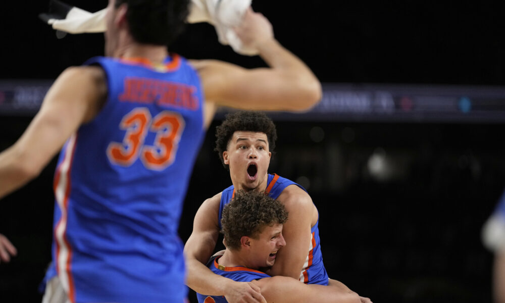 Walter Clayton Jr., Micah Handlogten