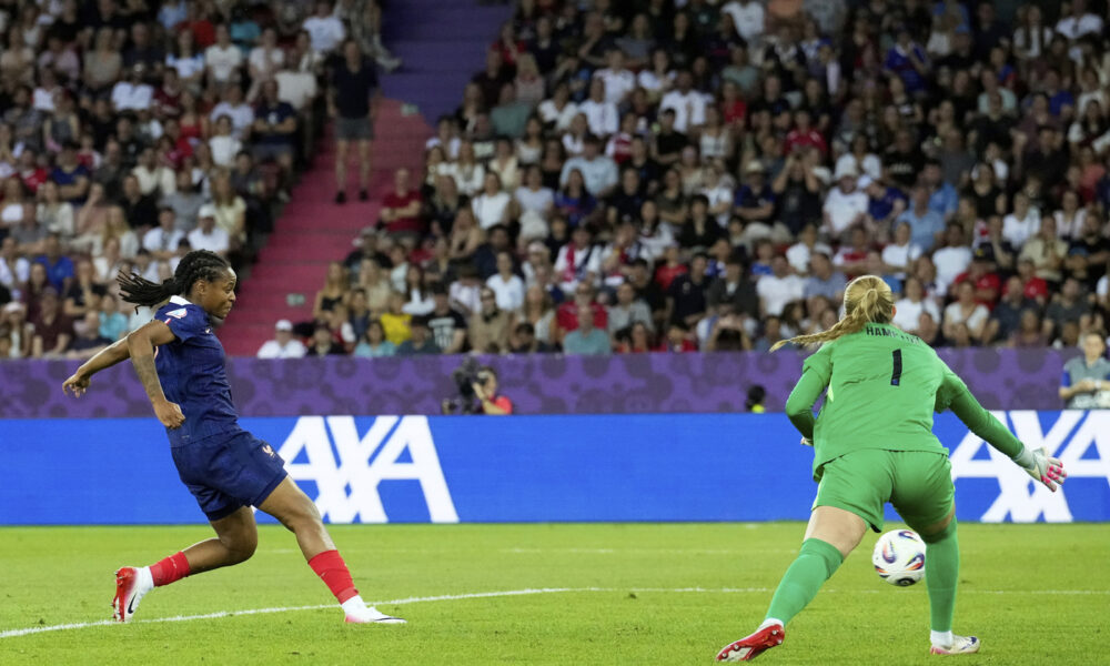 Marie-Antoinette Katoto