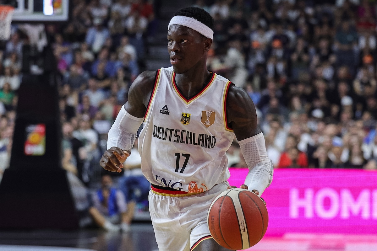 Dennis Schroeder