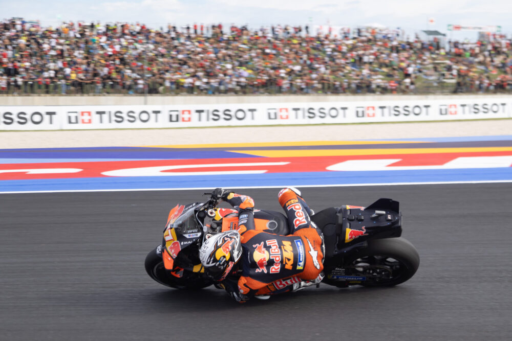 MotoGP, Pedro Acosta: “Ho provato di tutto per vincere, è stata la Sprint più bella della stagione”