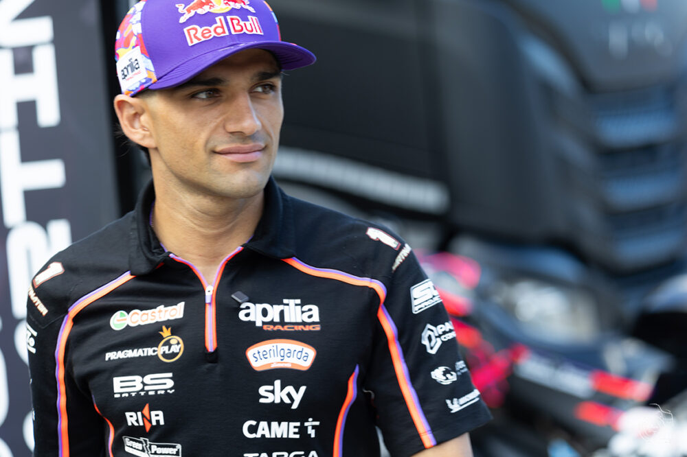 jorge martin potr224 correre a valencia ma dovr224 scontare un doppio long lap penalty in gara