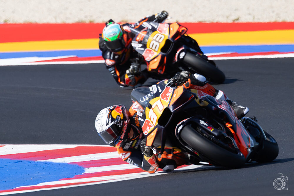 motogp orari prove libere gp valencia 2025 programma di domani tv streaming guida tv8 e sky da Oasport.it motogp orari prove libere gp valencia 2025 programma di domani tv streaming guida tv8 e sky