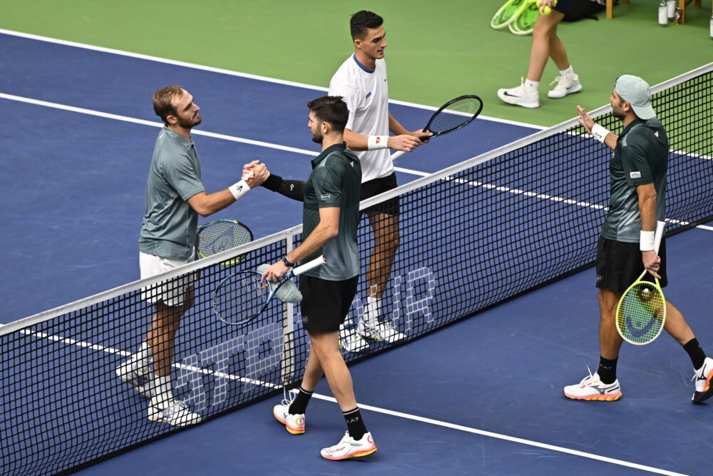 ATP Parigi 2025, sconfitta indolore per Simone Bolelli ed Andrea Vavassori: ora mirino sulle Finals ATP Parigi 2025, sconfitta indolore per Simone Bolelli ed Andrea Vavassori: ora mirino sulle Finals