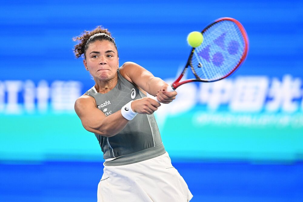 WTA Finals 2025: Jasmine Paolini, alla scoperta di un girone dai tanti volti WTA Finals 2025: Jasmine Paolini, alla scoperta di un girone dai tanti volti