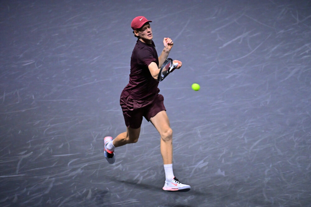 jannik sinner supera un coriaceo bergs in 2 set e avanza agli ottavi a parigi da Oasport.it jannik sinner supera un coriaceo bergs in 2 set e avanza agli ottavi a parigi