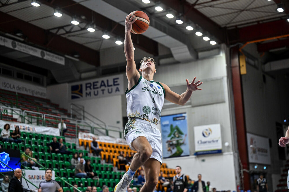 Basket, Sassari vince ancora in Europe Cup: battuti i rumeni del Valcea