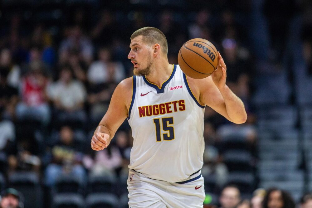 NBA, i risultati della notte (9 novembre): vittoria per i Miami Heat di Simone Fontecchio, Lakers ko ad Atlanta. Successi anche per Spurs, Suns e Nuggets NBA, i risultati della notte (9 novembre): vittoria per i Miami Heat di Simone Fontecchio, Lakers ko ad Atlanta. Successi anche per Spurs, Suns e Nuggets