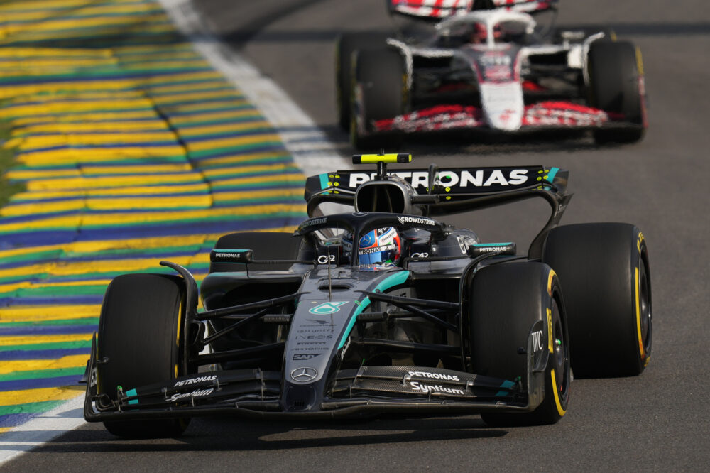 f1 antonelli sulle orme di hamilton il 8216sorpasso8217 nel mondiale sarebbe una vittoria per kimi e mercedes da Oasport.it f1 antonelli sulle orme di hamilton il 8216sorpasso8217 nel mondiale sarebbe una vittoria per kimi e mercedes