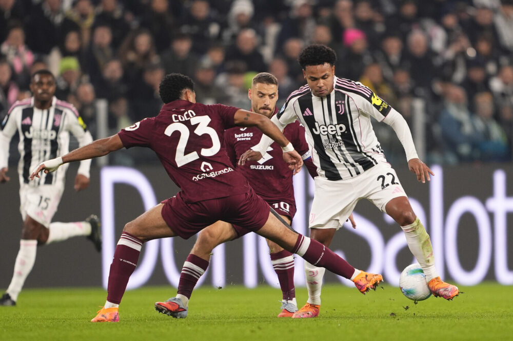 Solo pareggi in Serie A: Milan rimontato dal Parma, Juventus frenata dal Torino Solo pareggi in Serie A: Milan rimontato dal Parma, Juventus frenata dal Torino