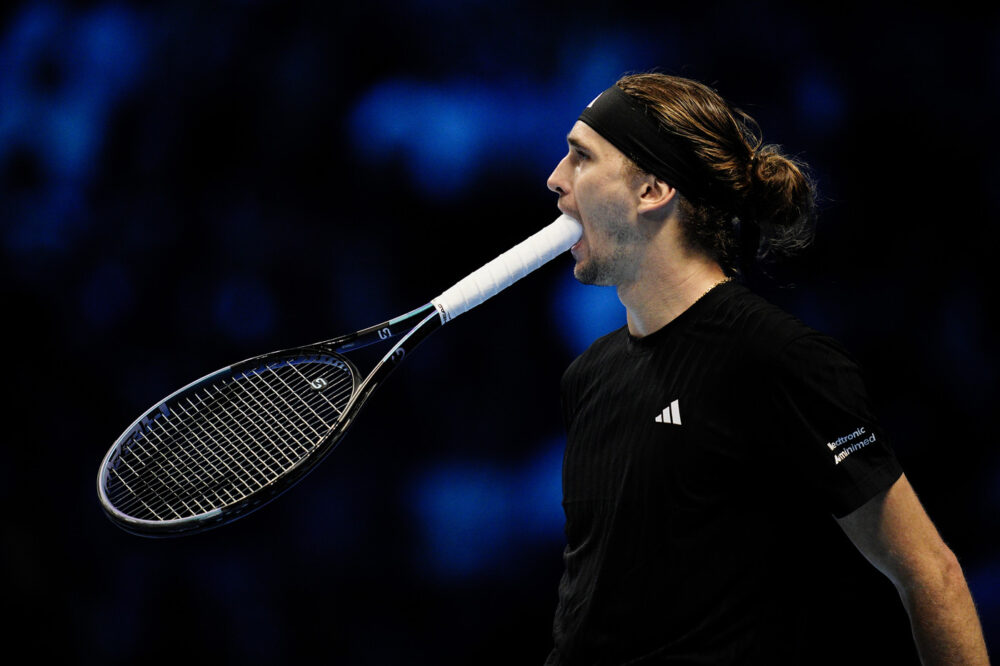 LIVE Zverev Auger Aliassime, ATP Finals 2025 in DIRETTA: scontro diretto che vale la semifinale