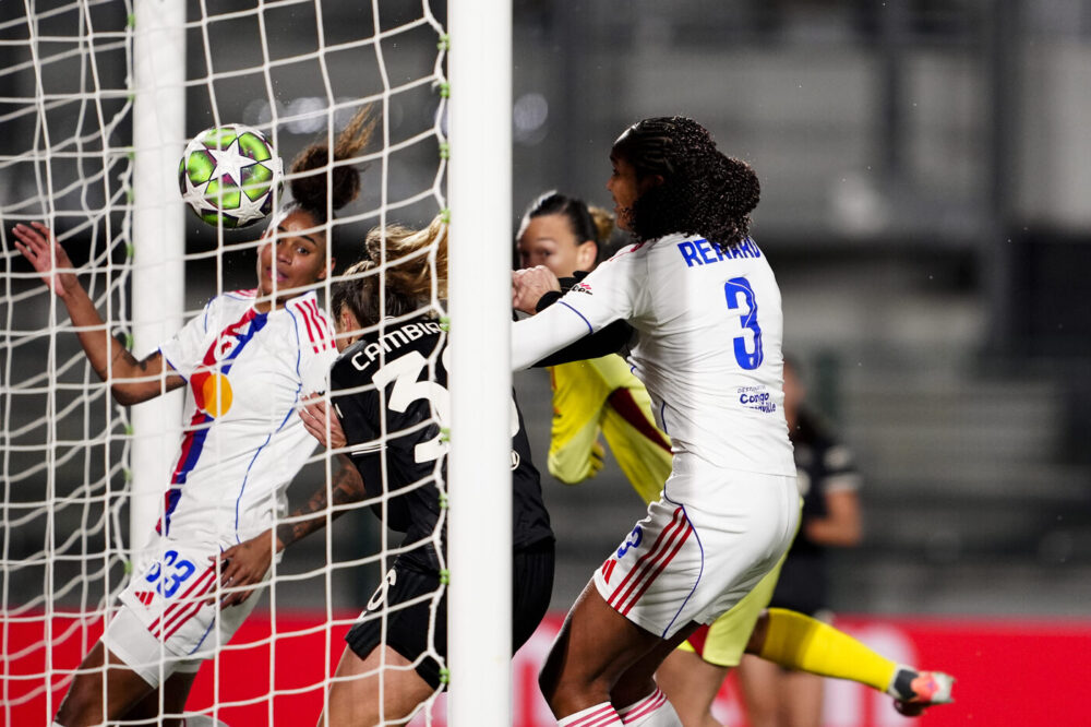 Calcio femminile, pari pirotecnico tra Juventus e Lione in Champions League: biancone rimontate da 3 0