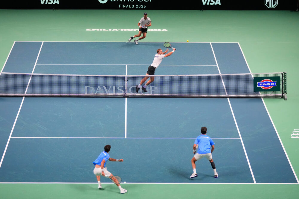 Coppa Davis 2025, Germania Argentina 2 1: Krawietz/Puetz annullano tre match point e battono Molteni/Zeballos