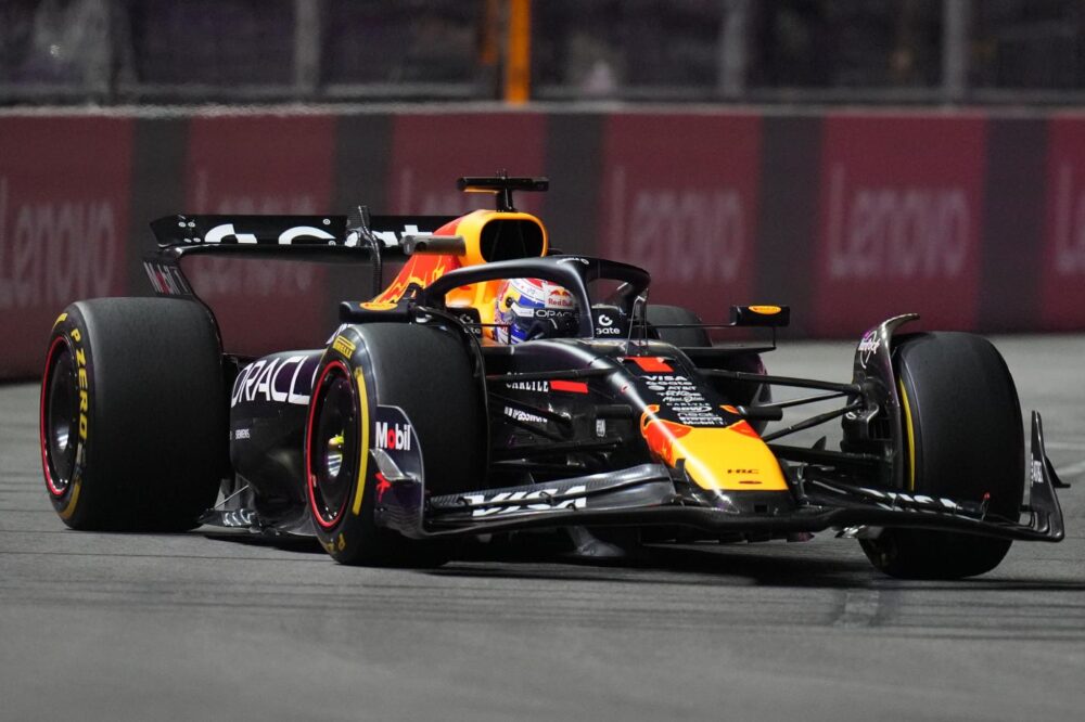 F1, Verstappen domina il GP di Las Vegas ma Norris ipoteca il Mondiale. Grande rimonta di Antonelli