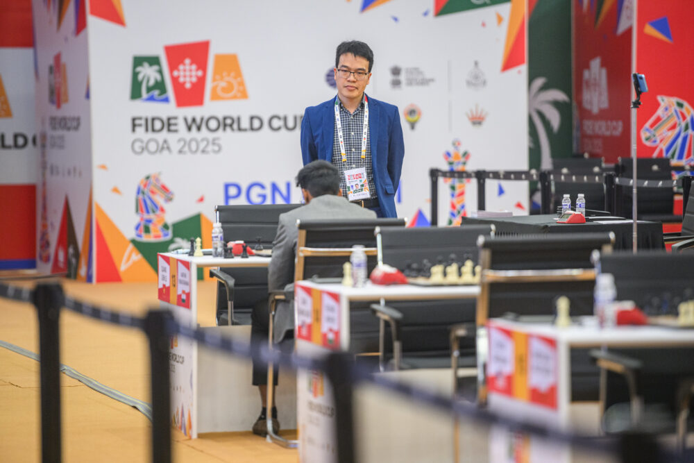 Scacchi: World Cup 2025, Lodici Sevian e altri 10 sedicesimi agli spareggi. Avanzano Le Quang Liem e Aronian