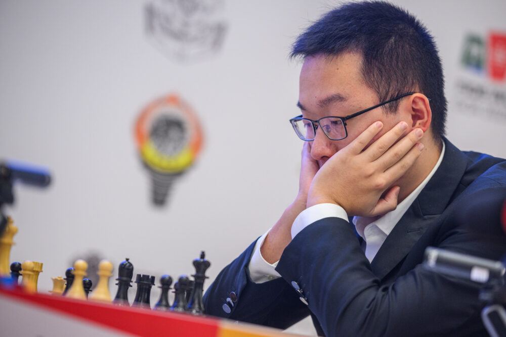 scacchi world cup 2025 wei yi elimina erigaisi ai quarti derby uzbeko in semifinale